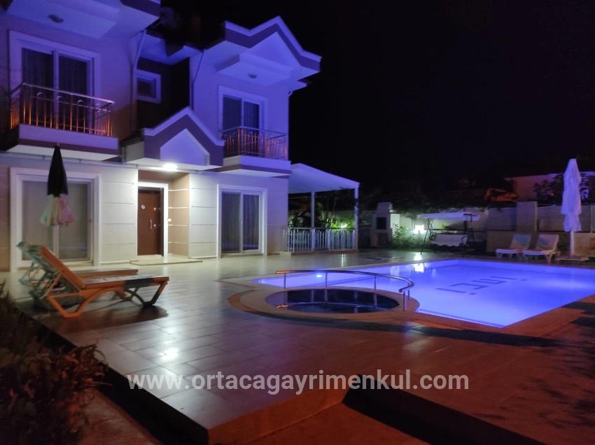 Для Продажи Вилла 4+1 в Dalyan Ortaca - 545 m²