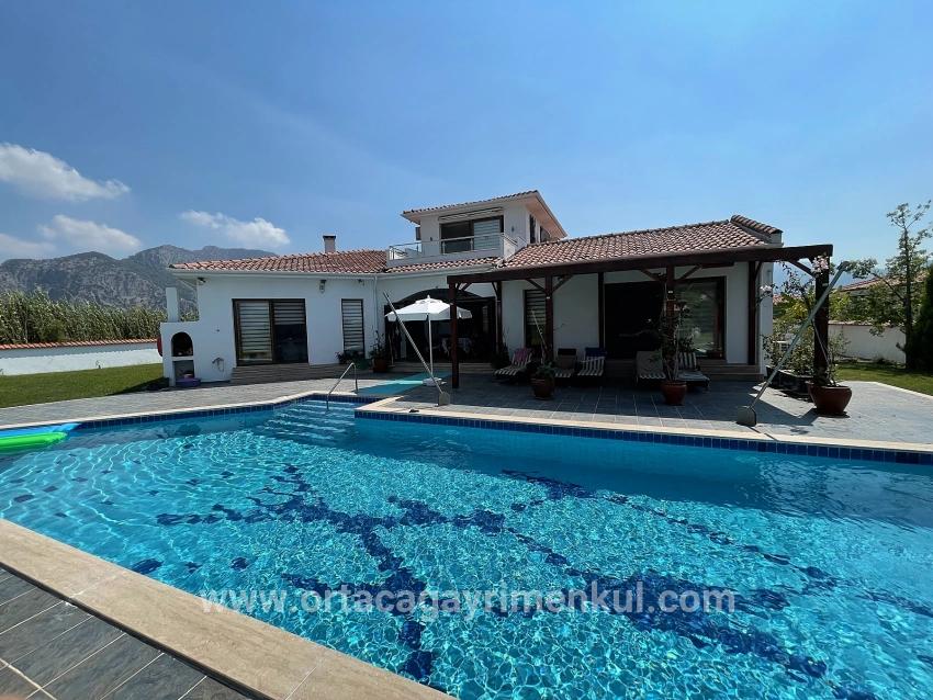 Для Продажи Вилла 4+1 в Dalyan Ortaca - 7.000 m²