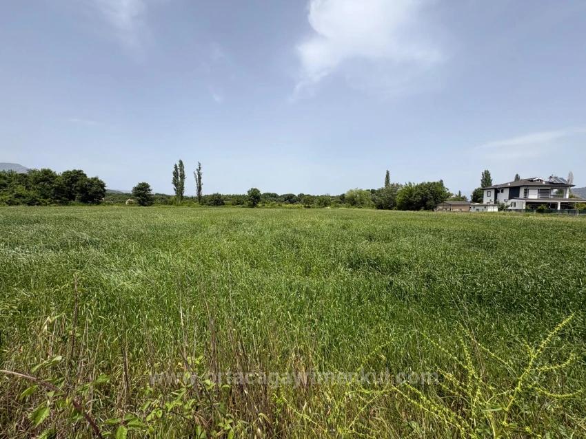 Okçular Marmarlı'da 2390M2 Satılık Arsa