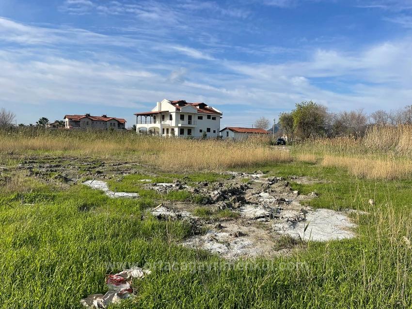 Dalyan'da 6800 M2 %5 Konut İmarlı Satılık Arsa