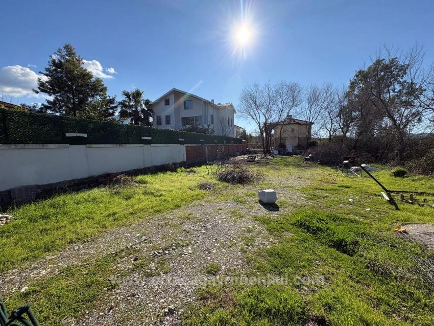 Dalyan'da 550M2 %15+30 İmarlı Satılık Arsa