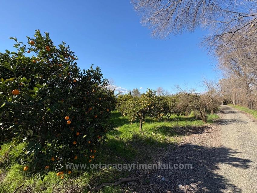 Okçular'da Yerleşik Alanında 4,326M2 Satılık Arsa