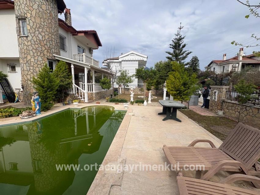 Ortaca Dalyan Mah. Satılık 3+1 Villa - 500 m²