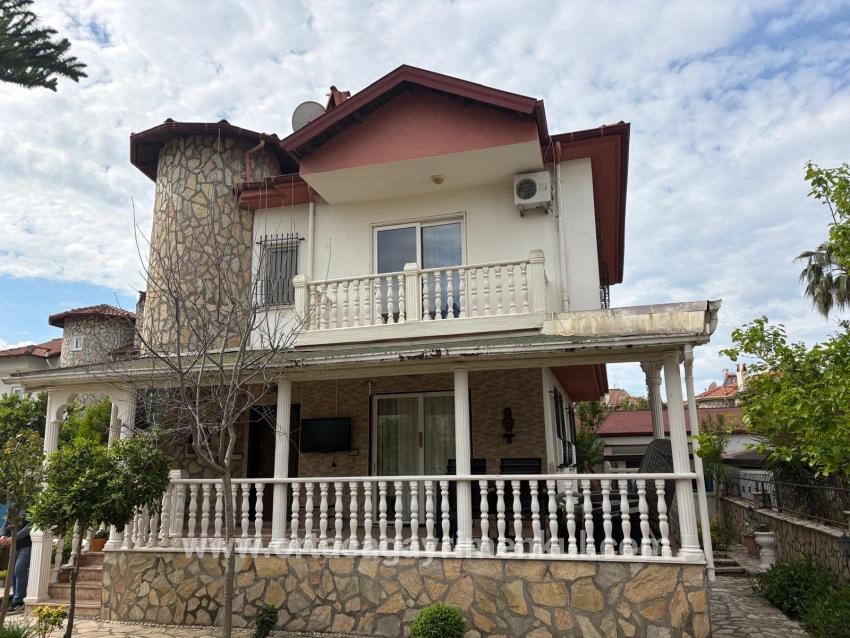 Ortaca Dalyan Mah. Satılık 3+1 Villa - 500 m²