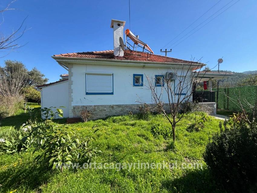 Ortaca Okçular Mah. Satılık 2+1 Müstakil Ev - 459 m²