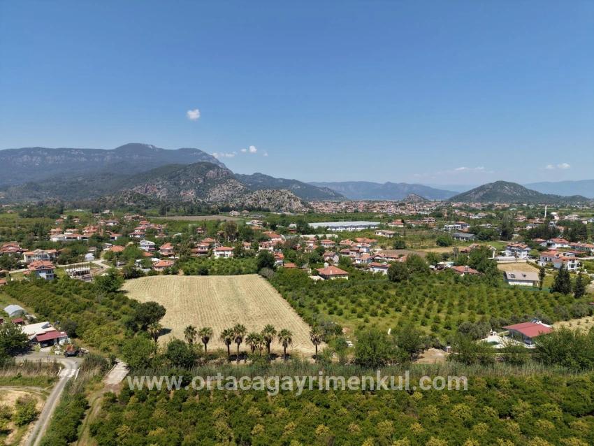 Ortaca Okçular Mah. Satılık Arsa - Konut İmar Durumlu - 1.050 m²