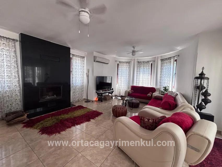 Ortaca Dalyan Mah. Satılık 5+1 Villa - 980 m²