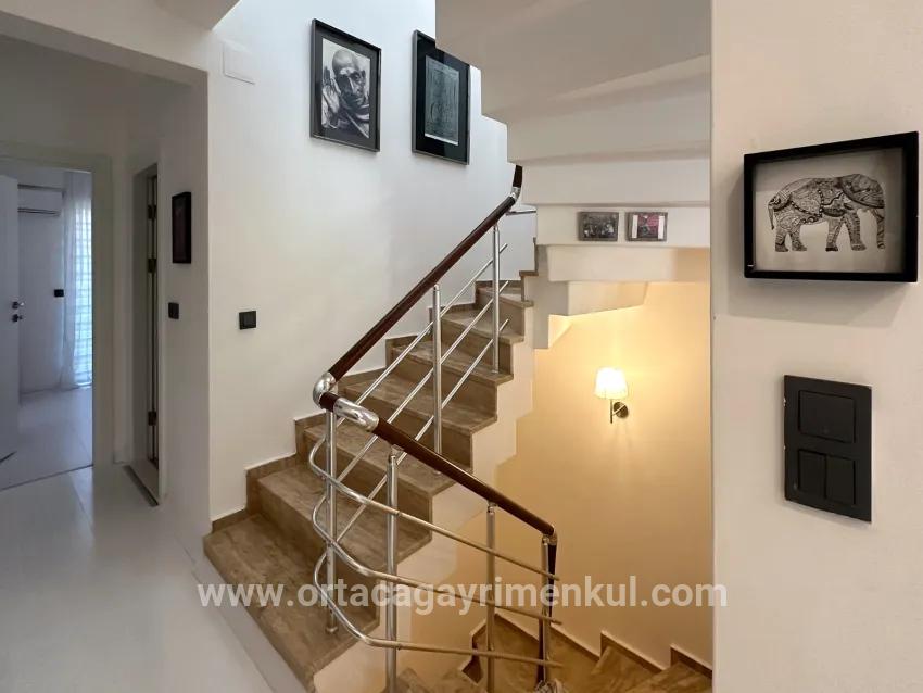 Ortaca Dalyan Mah. Satılık 4+1 Villa - 220 m²