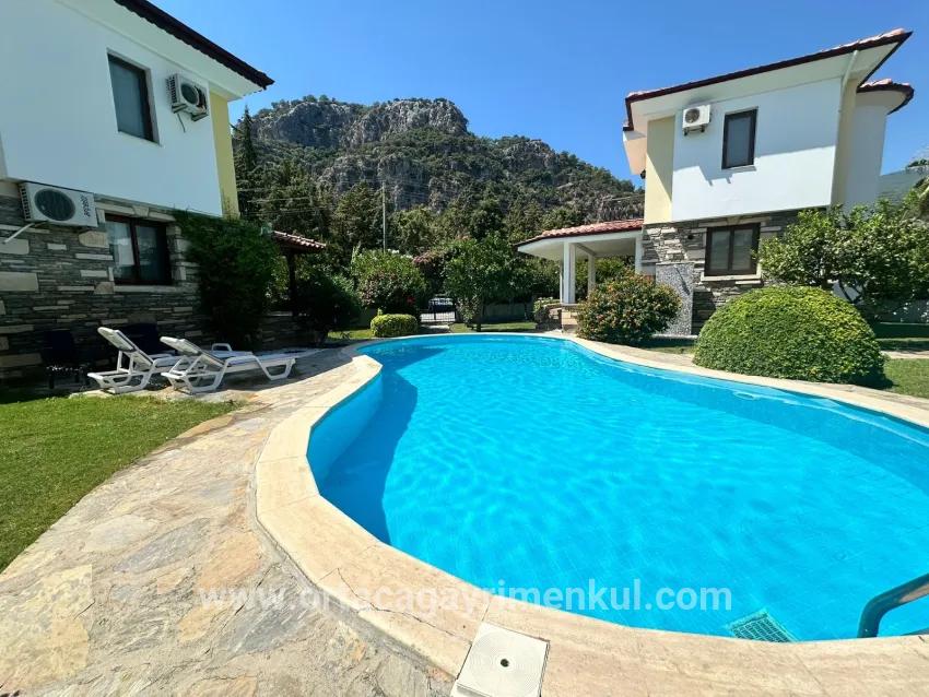Ortaca Dalyan Mah. Satılık 2+1 Villa - 250 m²