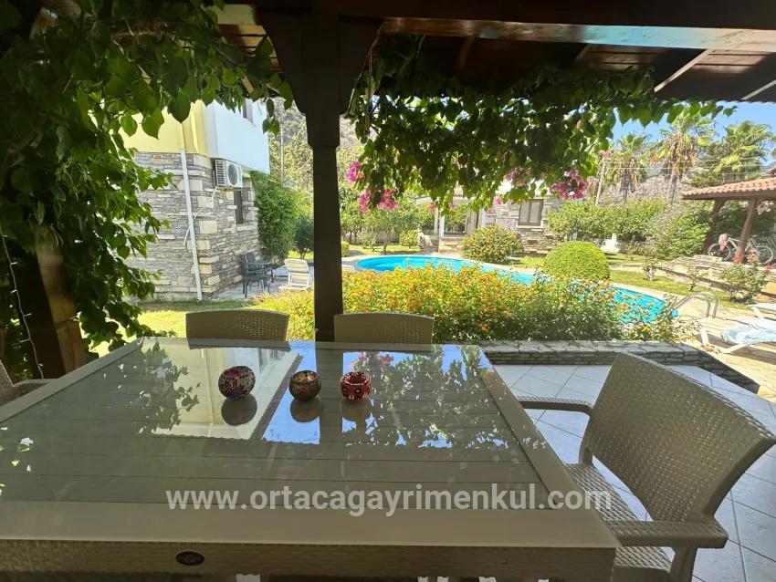 Ortaca Dalyan Mah. Satılık 2+1 Villa - 250 m²