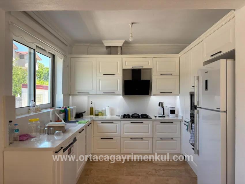 Ortaca Dalyan Mah. Satılık 4+1 Villa - 500 m²