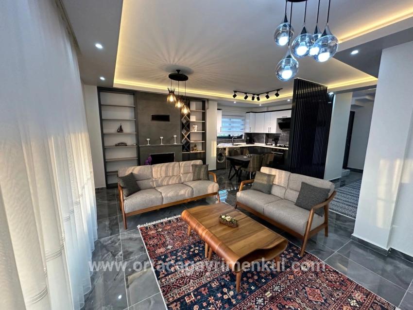 Ortaca Eskiköy Mah. Satılık 4+1 Villa - 14.136 m²