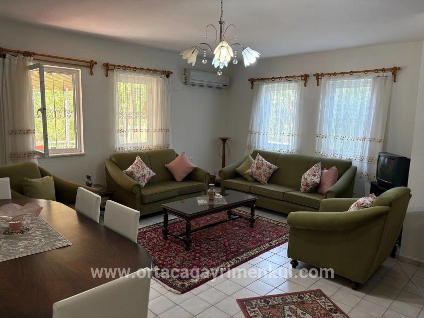 Ortaca Okçular Mah. Satılık 6+2 Müstakil Ev - 514 m²