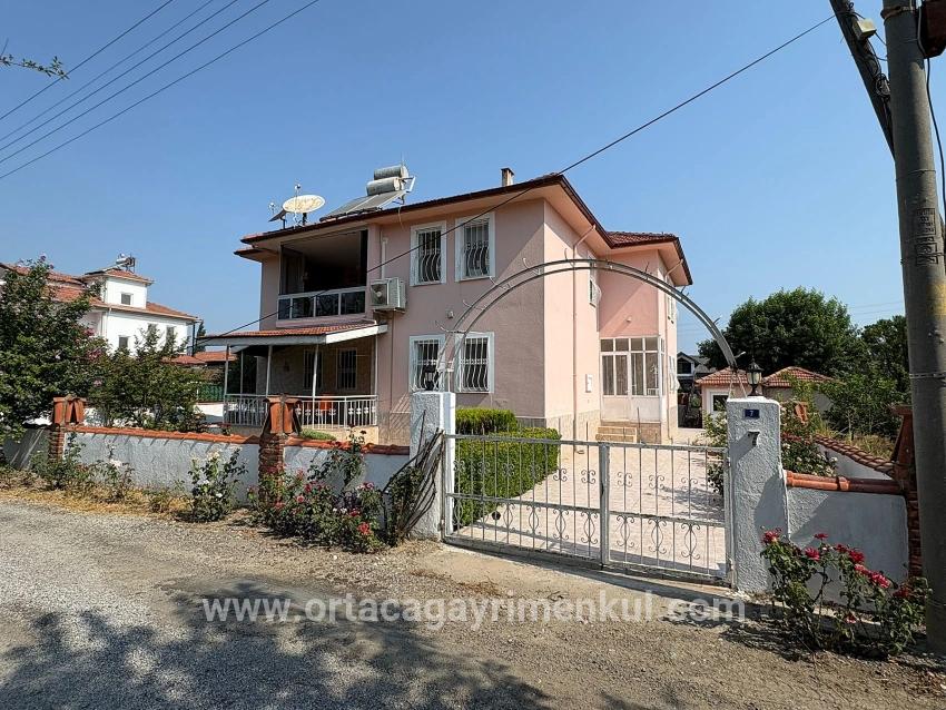 Ortaca Okçular Mah. Satılık 6+2 Müstakil Ev - 514 m²