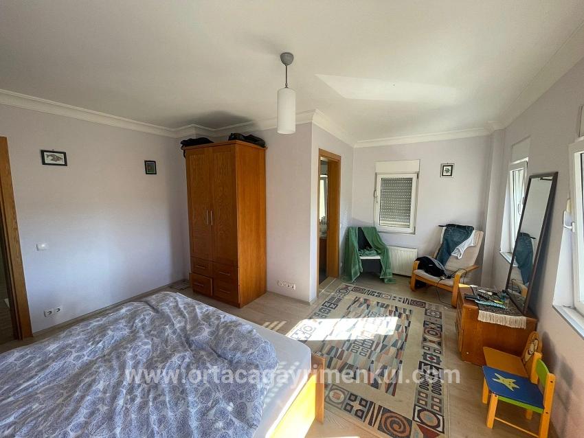 Ortaca Dalyan Mah. Satılık 5+2 Villa - 6.000 m²