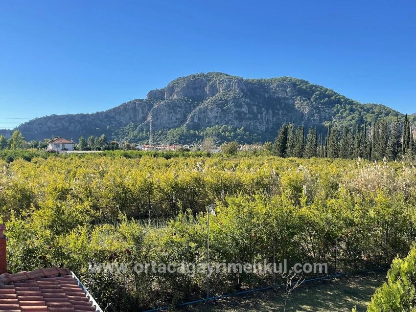 Ortaca Dalyan Mah. Satılık 5+2 Villa - 6.000 m²