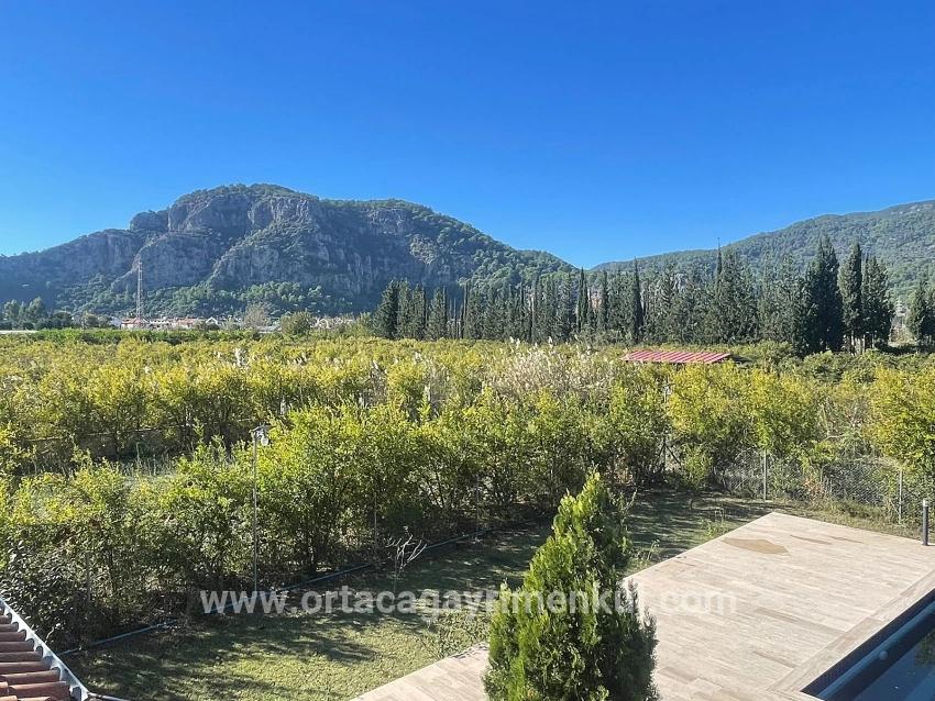 Ortaca Dalyan Mah. Satılık 5+2 Villa - 6.000 m²