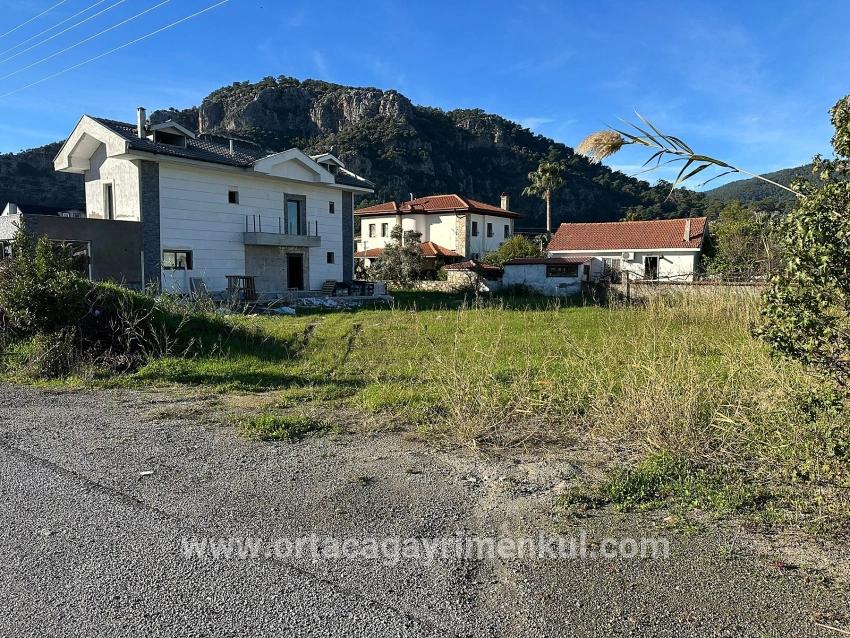 Ortaca Dalyan Mah. Satılık Arsa - Konut İmar Durumlu - 841 m²