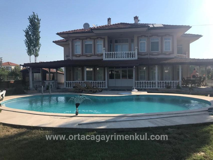 Ortaca Dalyan Mah. Satılık 4+1 Villa - 1.000 m²