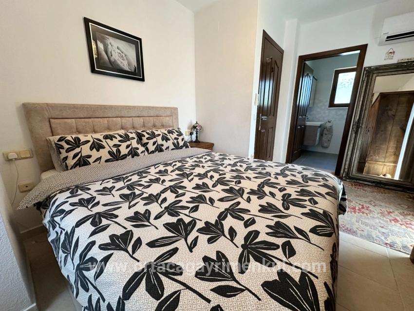 Ortaca Dalyan Mah. Satılık 3+1 Villa - 619 m²