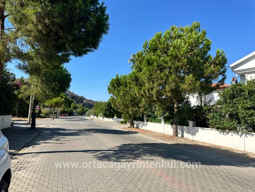 Ortaca Dalyan Mah. Satılık 3+1 Villa - 619 m²