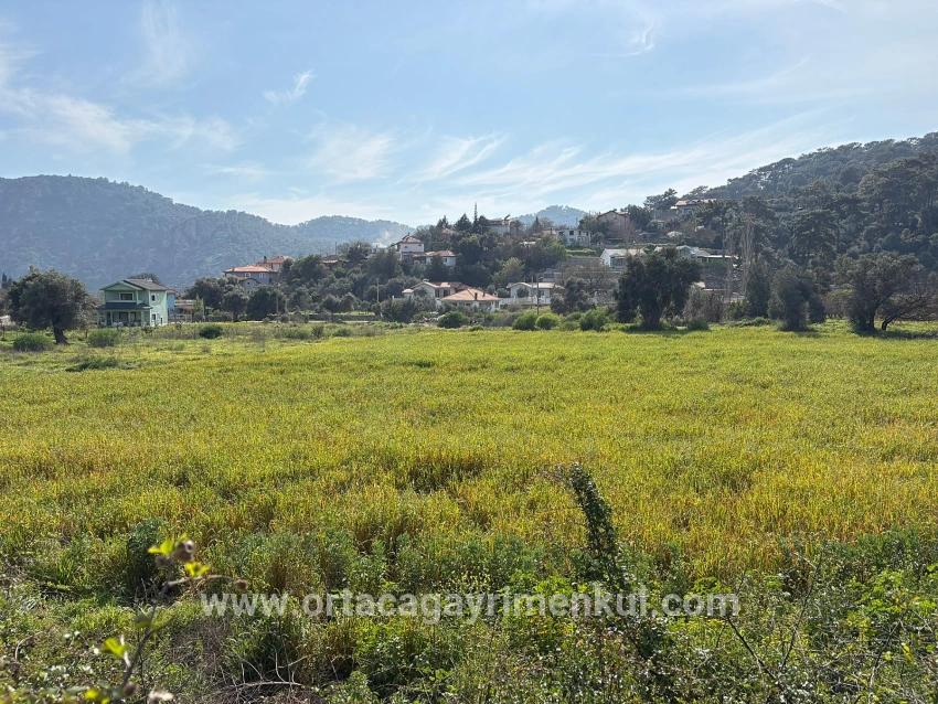 Köyceğiz Çandır Mah. Satılık Tarla - Konut İmar Durumlu - 2.023 m²