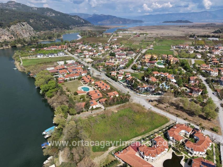 Ortaca Dalyan Mah. Satılık Arsa - Turizm İmar Durumlu - 2.600 m²