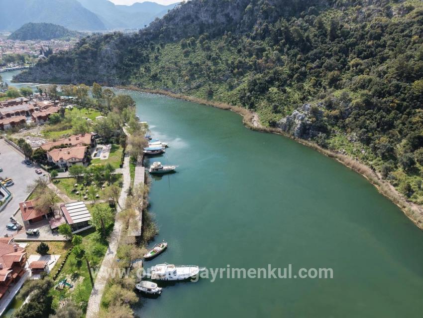 Ortaca Dalyan Mah. Satılık Arsa - Turizm İmar Durumlu - 2.600 m²