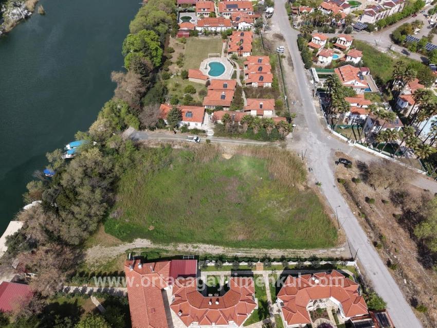 Ortaca Dalyan Mah. Satılık Arsa - Turizm İmar Durumlu - 2.600 m²