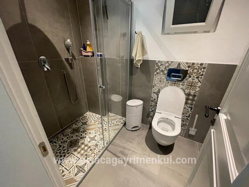 Ortaca Dalyan Mah. Satılık 4+1 Villa - 720 m²