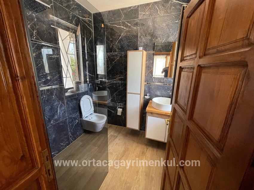 Ortaca Dalyan Mah. Satılık 4+1 Villa - 7.000 m²